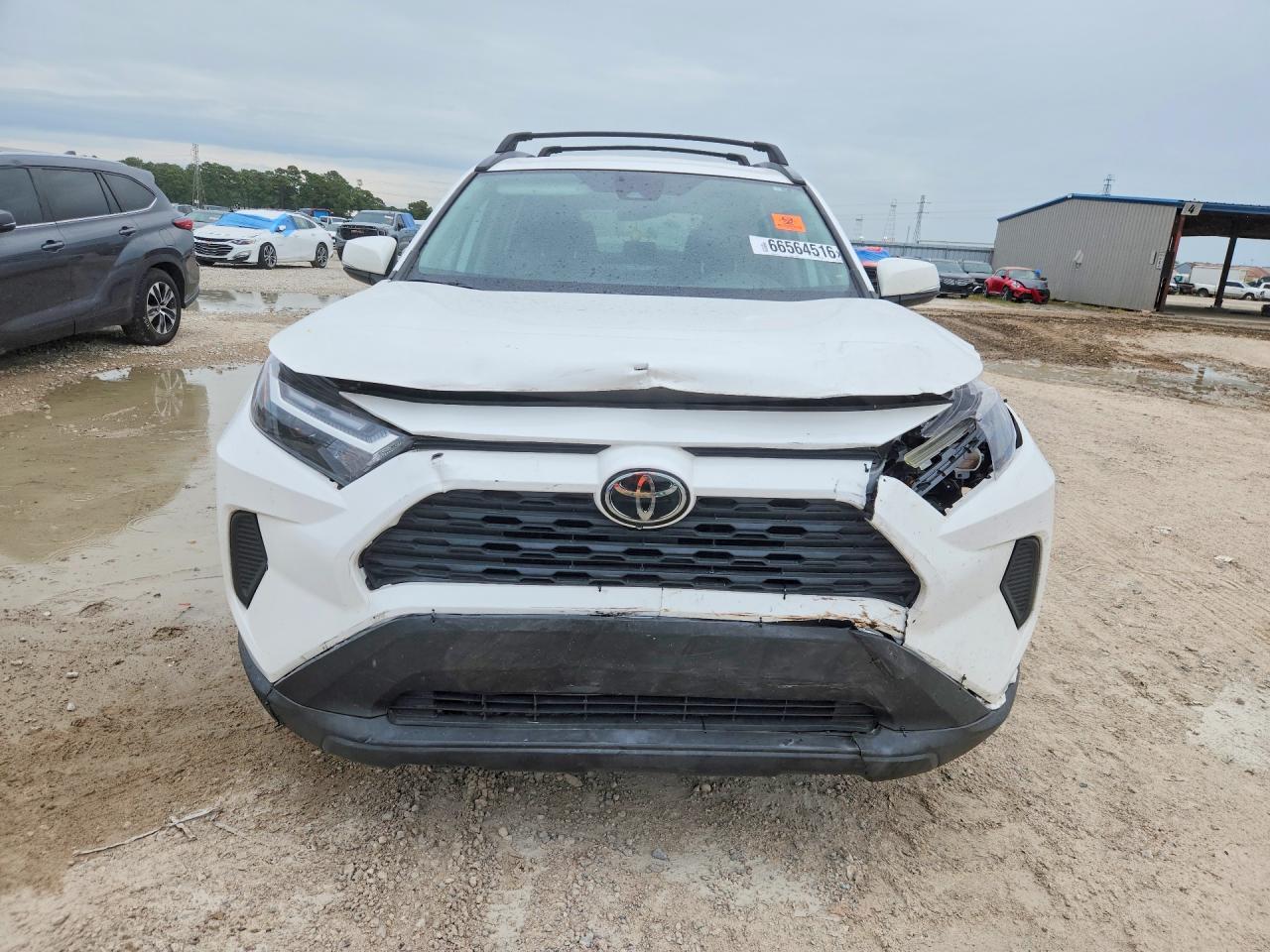 2024 TOYOTA RAV4 XLE — снимка 5