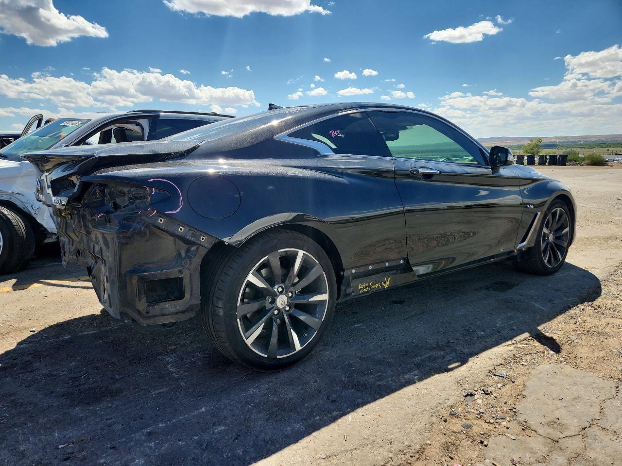 2019 INFINITI Q60 3.0T LUXE — снимка 3