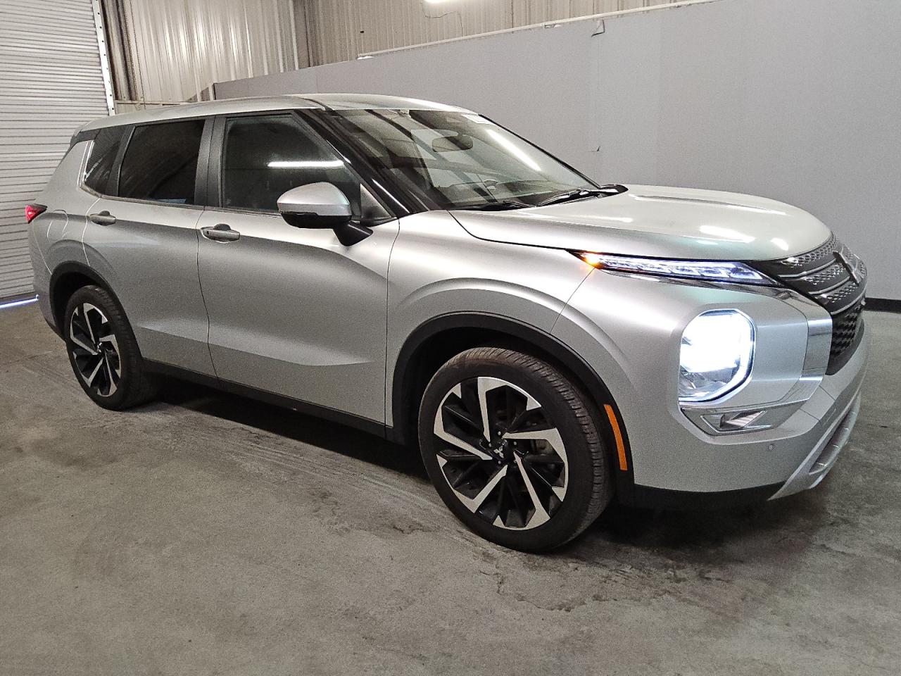 2024 MITSUBISHI OUTLANDER SE — снимка 4