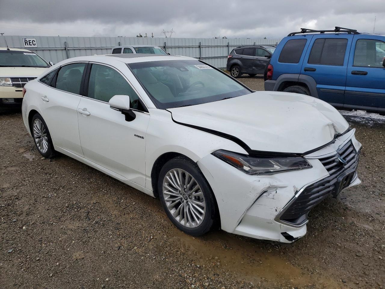 2020 TOYOTA AVALON — снимка 4