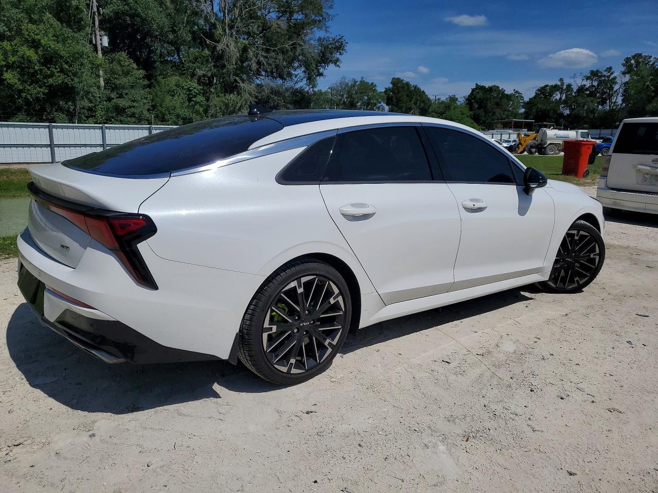 2025 KIA K5 GT — снимка 3