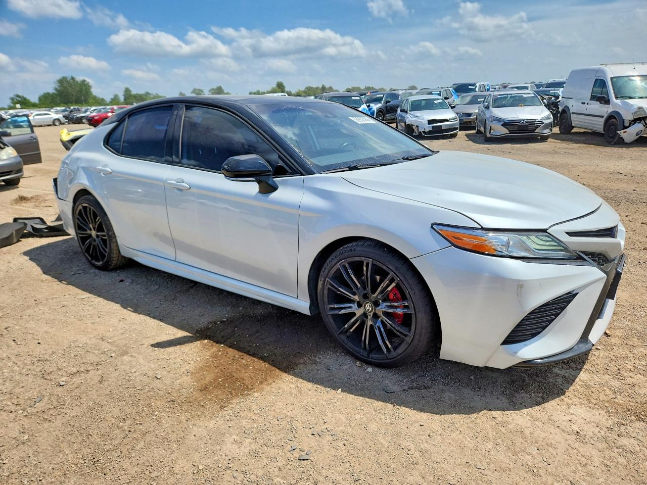 2020 TOYOTA CAMRY XSE — снимка 4
