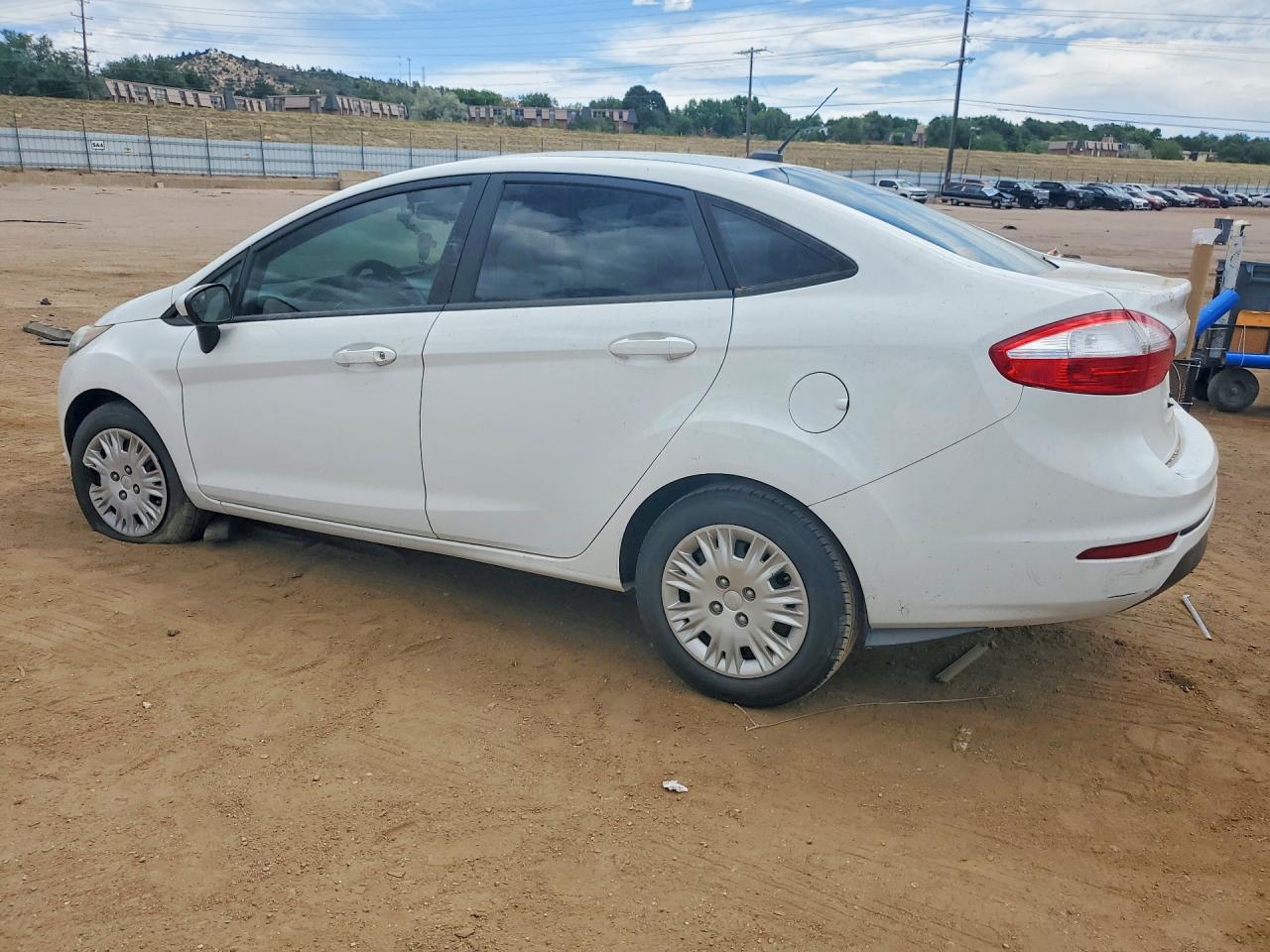 2019 FORD FIESTA S — снимка 2