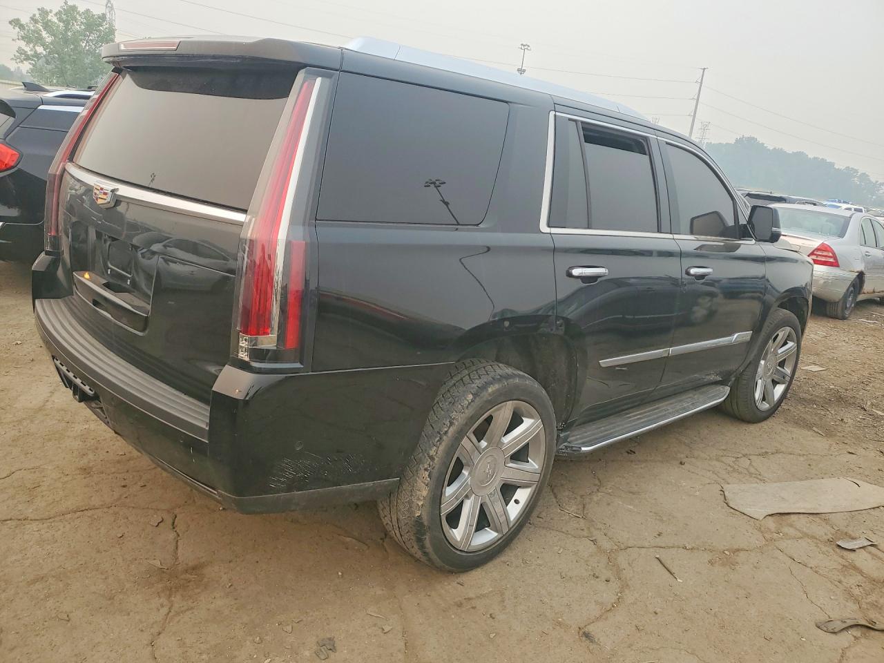 2018 CADILLAC ESCALADE LUXURY — снимка 3