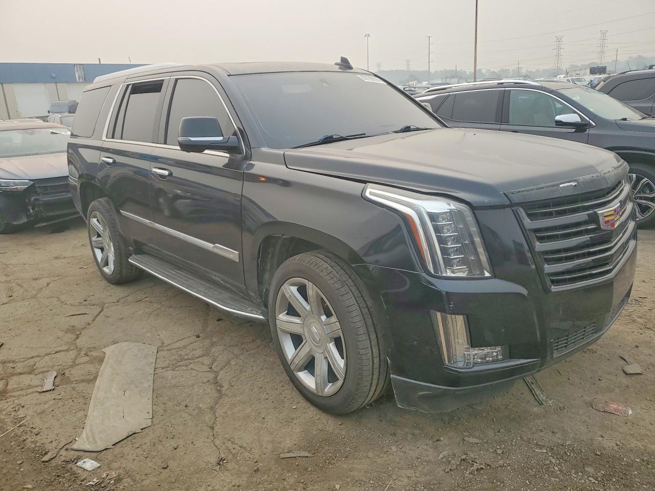 2018 CADILLAC ESCALADE LUXURY — снимка 4