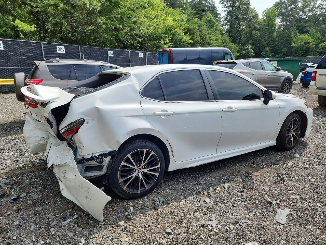 2018 TOYOTA CAMRY SE — снимка 3
