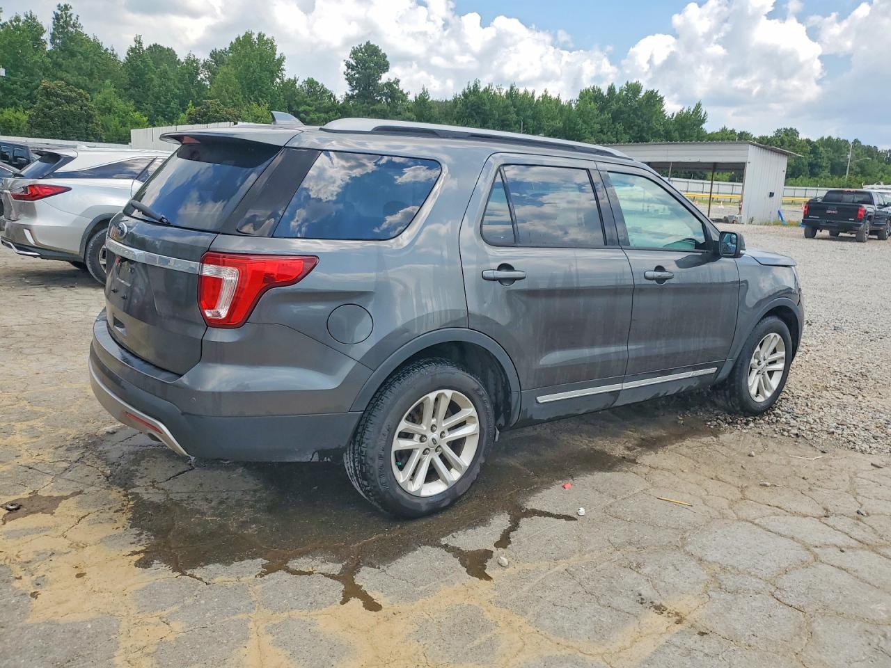2017 FORD EXPLORER XLT — снимка 3