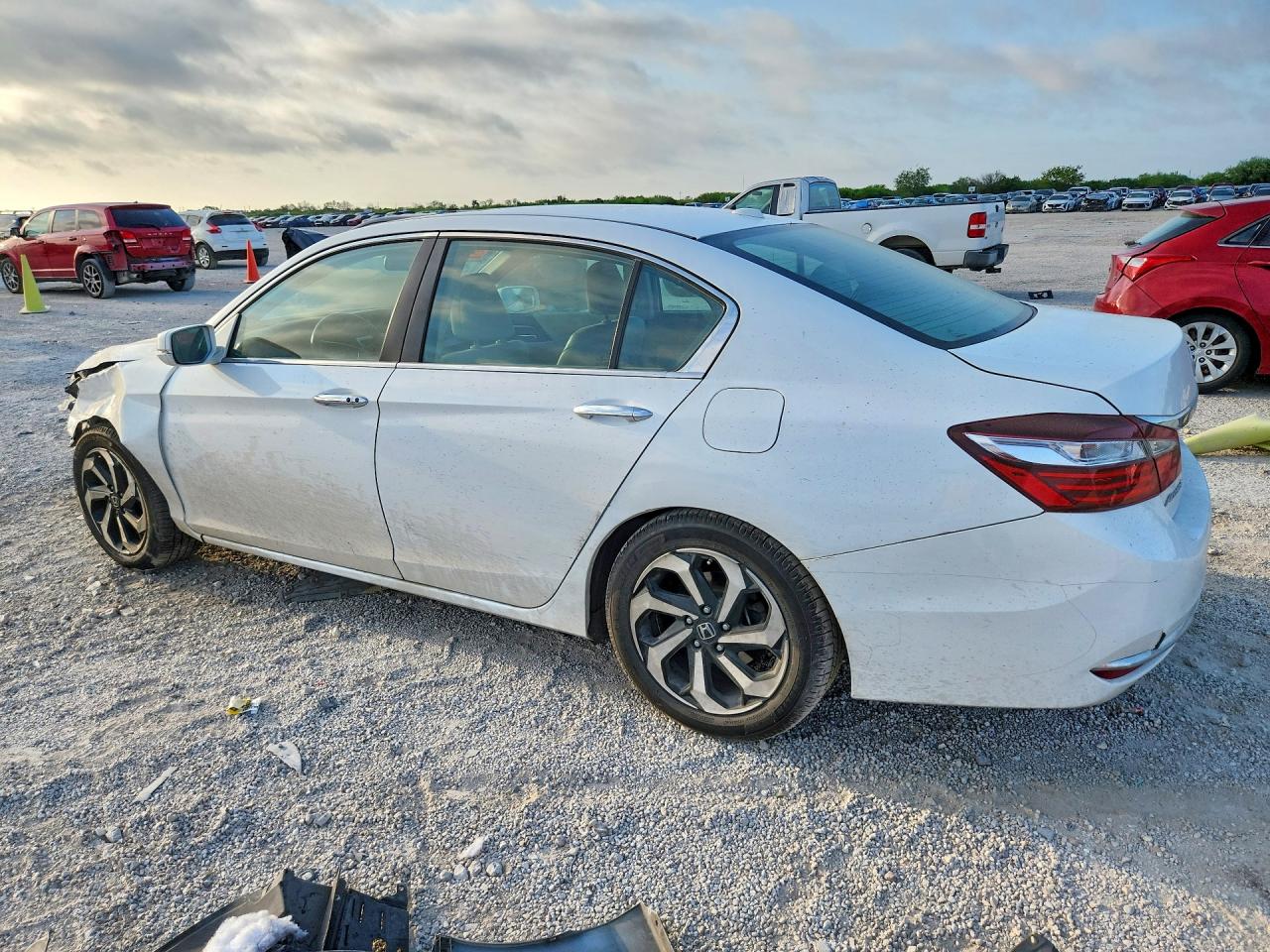 2016 HONDA ACCORD EXL — снимка 2