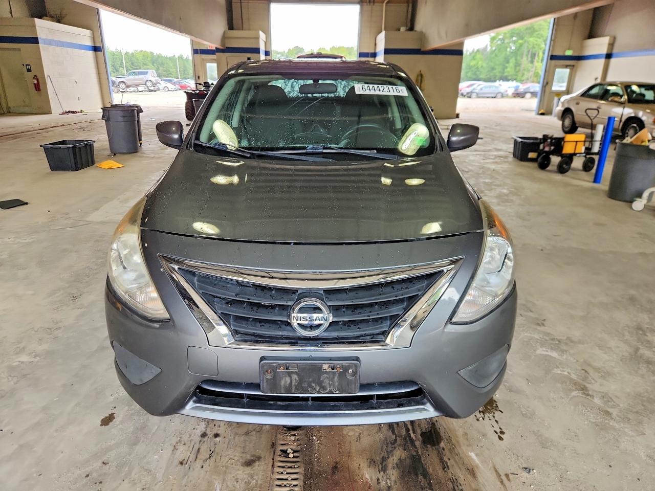 2018 NISSAN VERSA SV — снимка 5