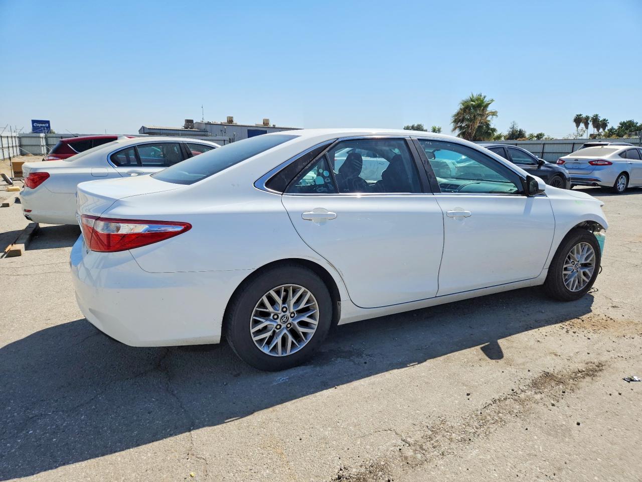 2016 TOYOTA CAMRY LE — снимка 3