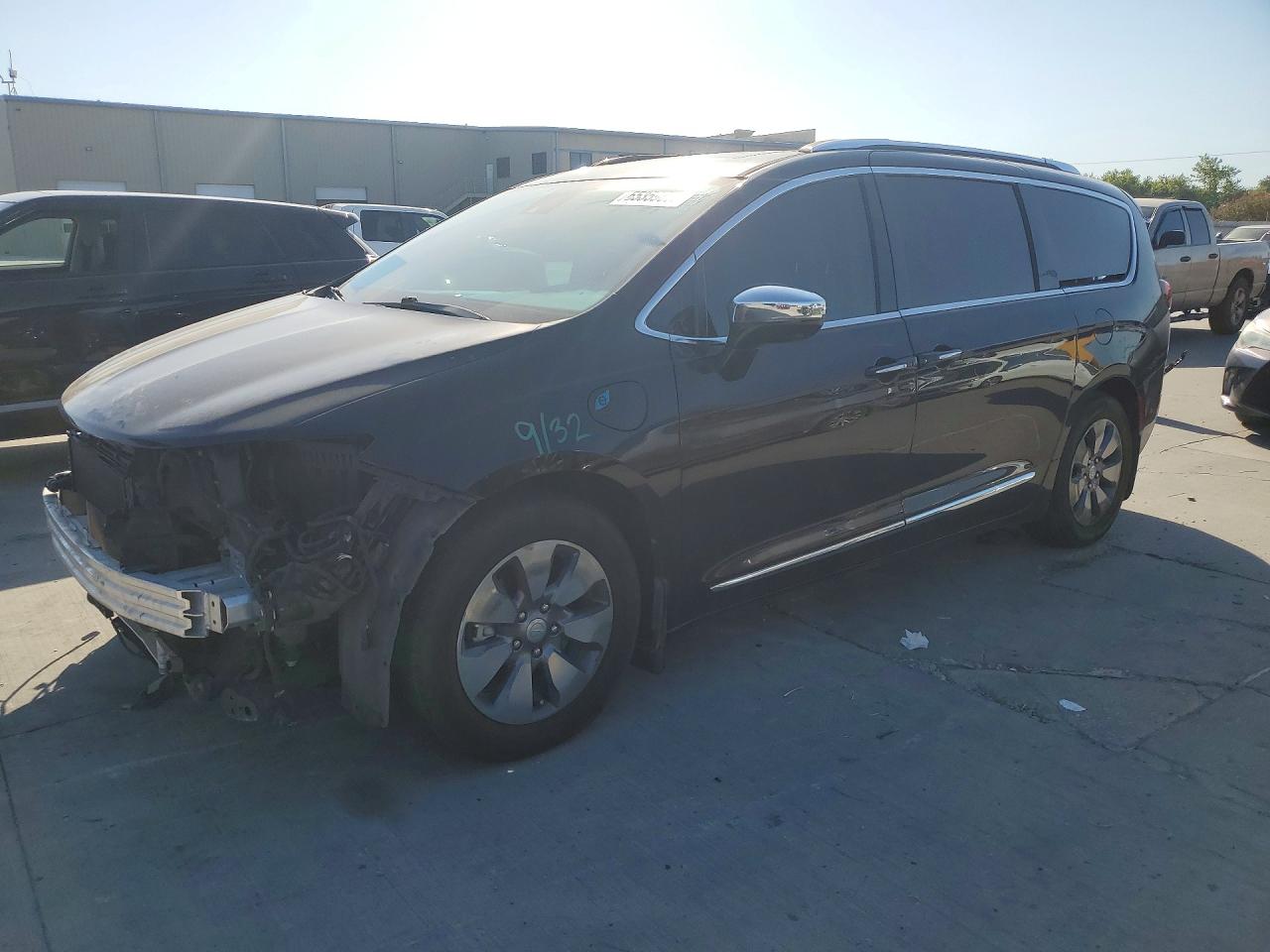 2017 CHRYSLER PACIFICA EHYBRID PLATINUM