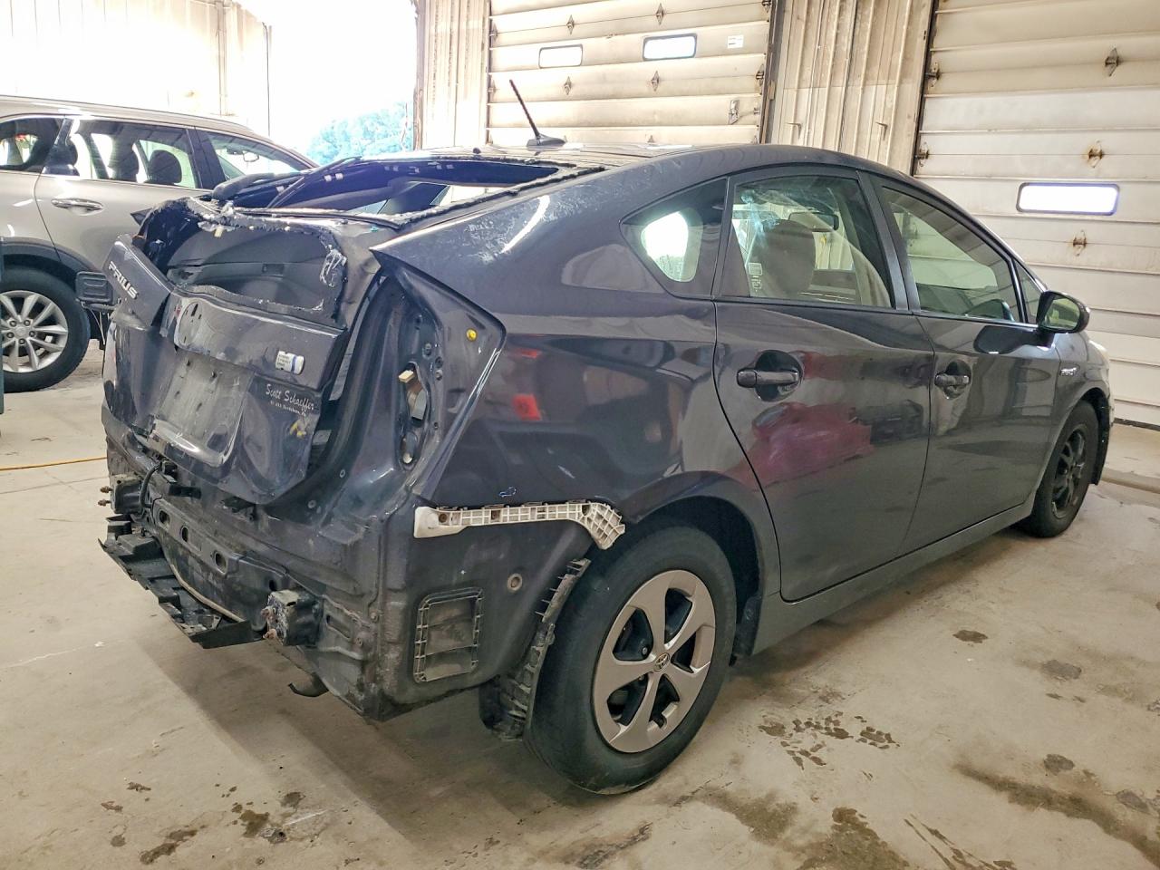 2015 TOYOTA PRIUS FOUR — снимка 3