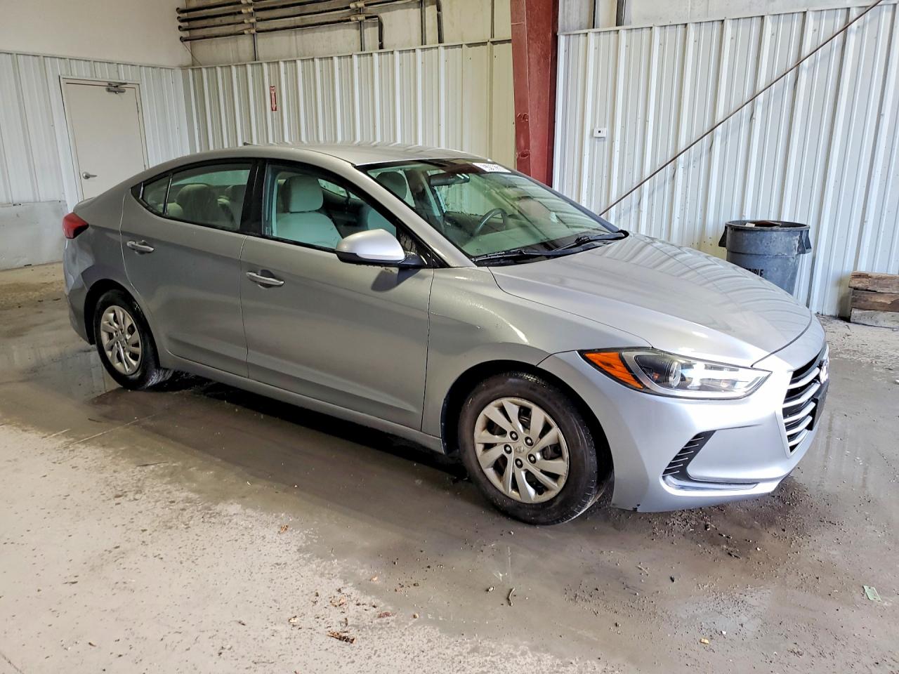 2017 HYUNDAI ELANTRA SE — снимка 4