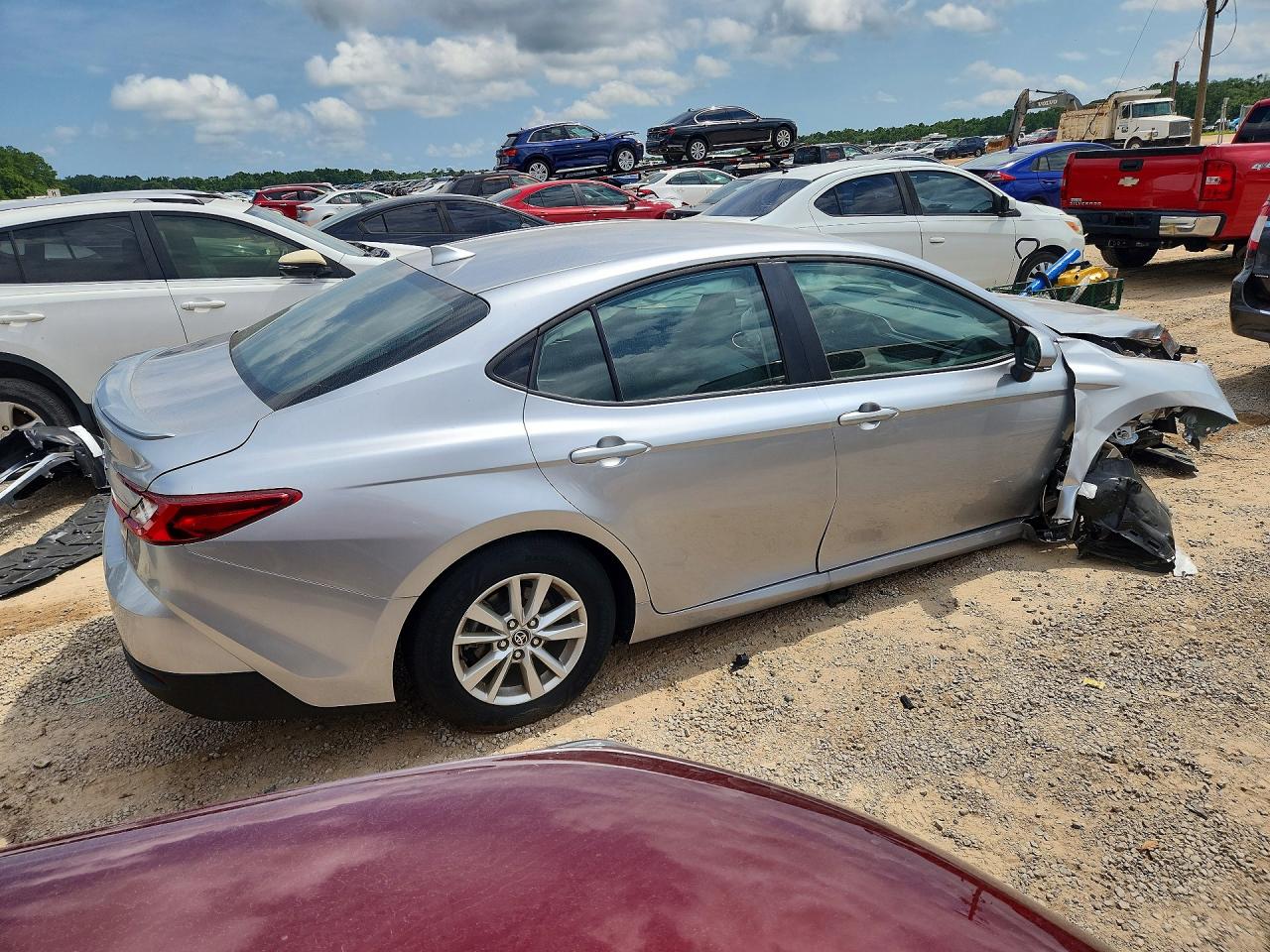2025 TOYOTA CAMRY LE — снимка 3
