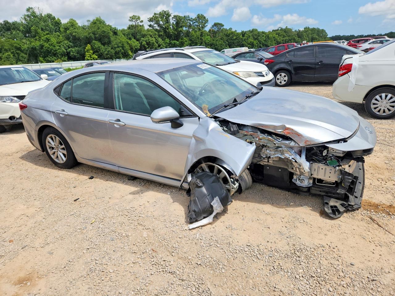 2025 TOYOTA CAMRY LE — снимка 4