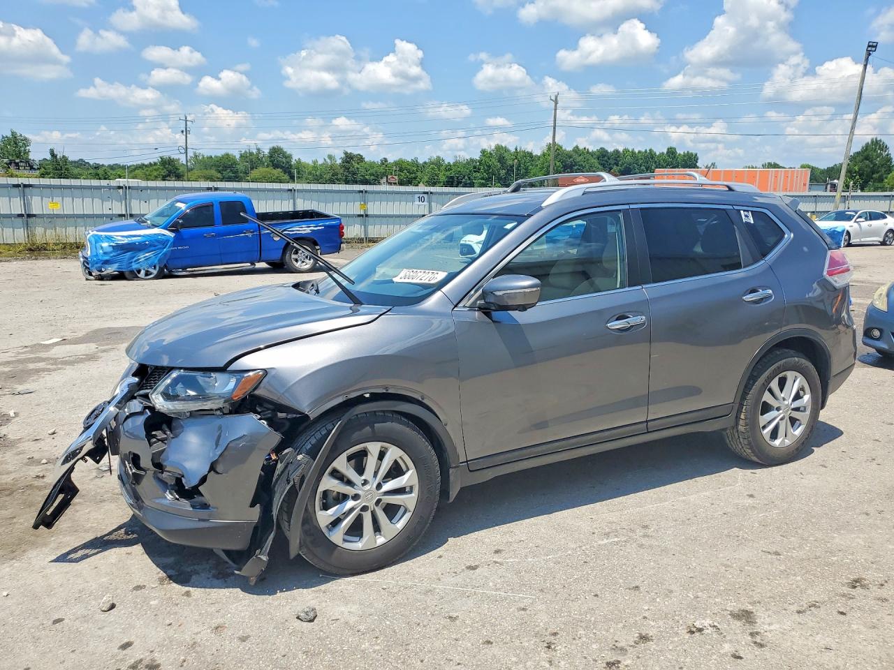 2015 NISSAN ROGUE SV