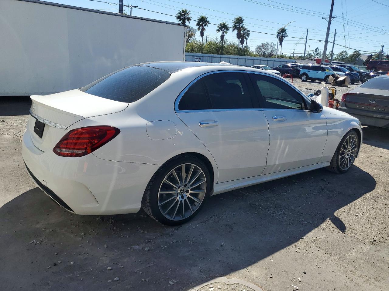 2016 MERCEDES-BENZ C 300 — снимка 3
