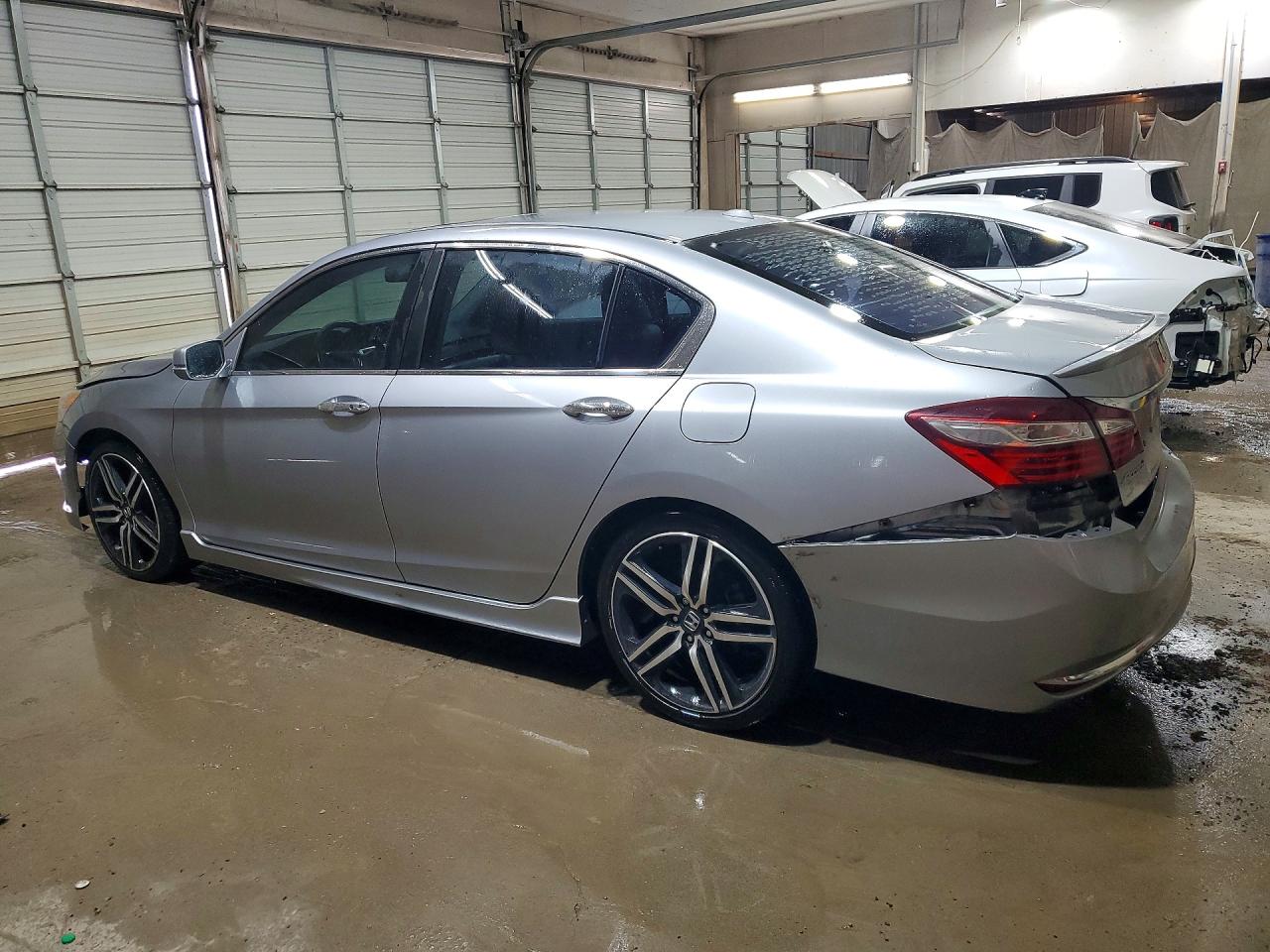 2016 HONDA ACCORD EXL — снимка 2