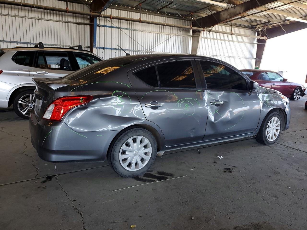 2018 NISSAN VERSA SV — снимка 3