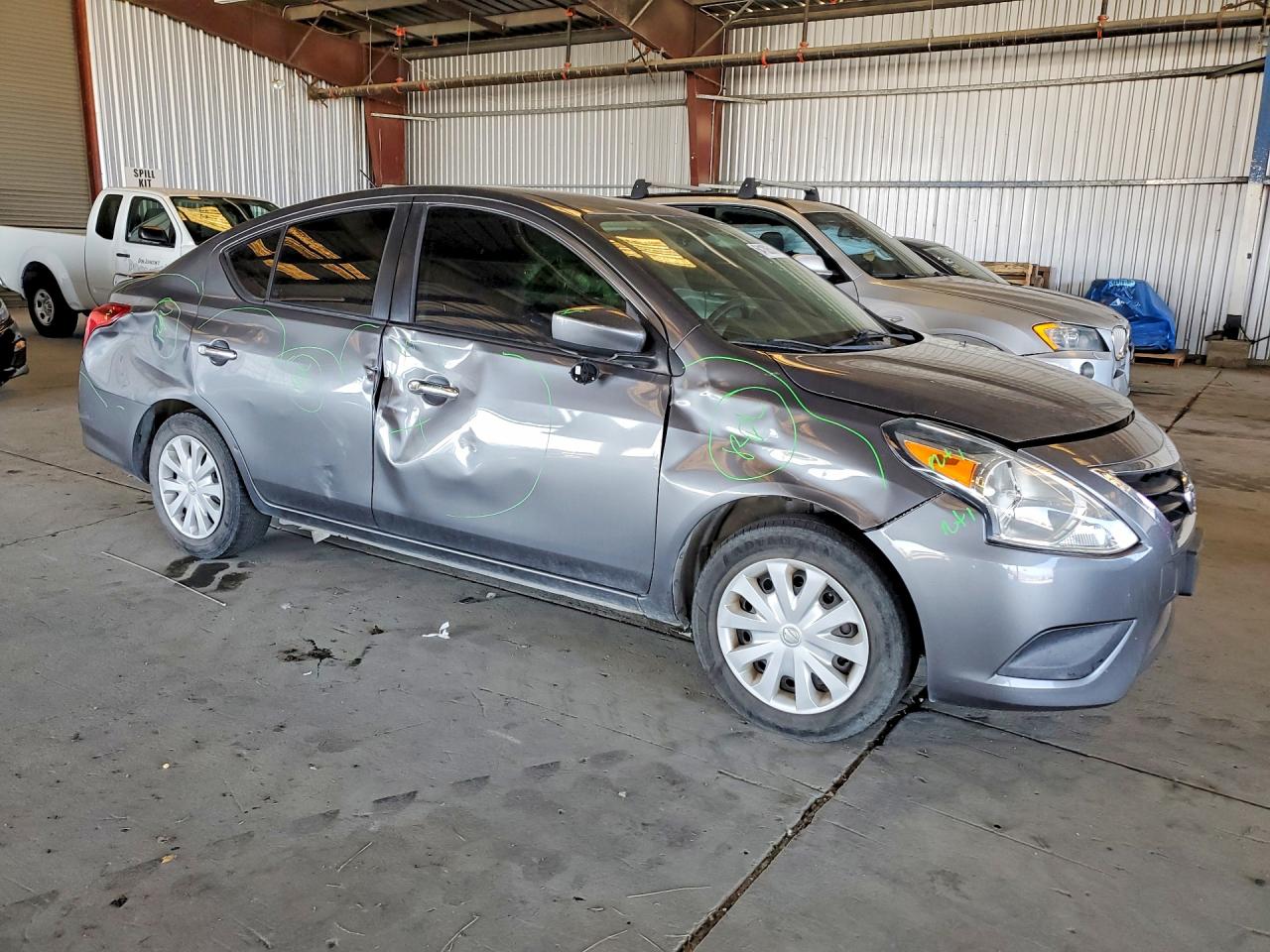2018 NISSAN VERSA SV — снимка 4