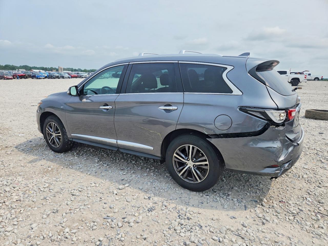 2016 INFINITI QX60 BASE — снимка 2