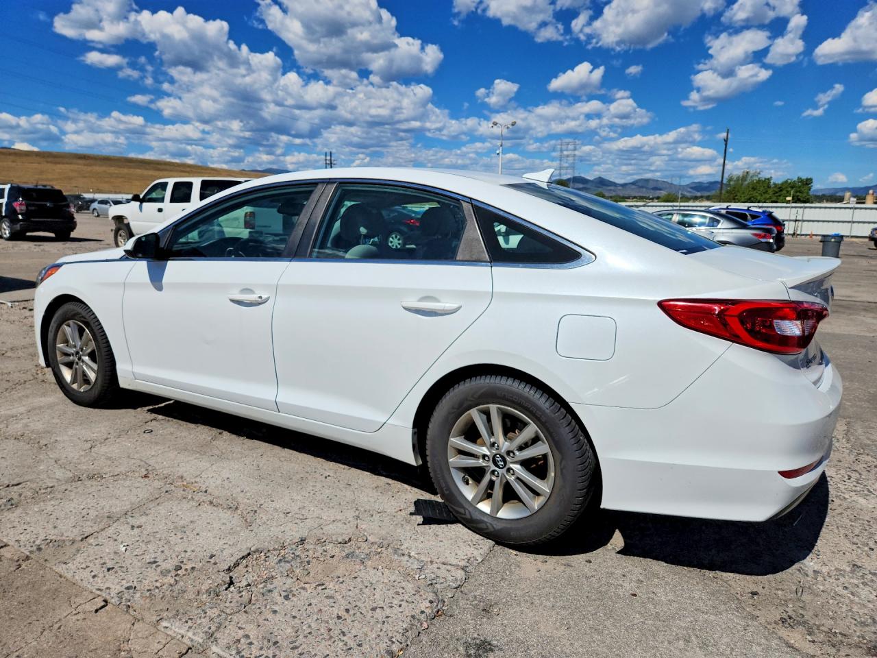2016 HYUNDAI SONATA SE — снимка 2