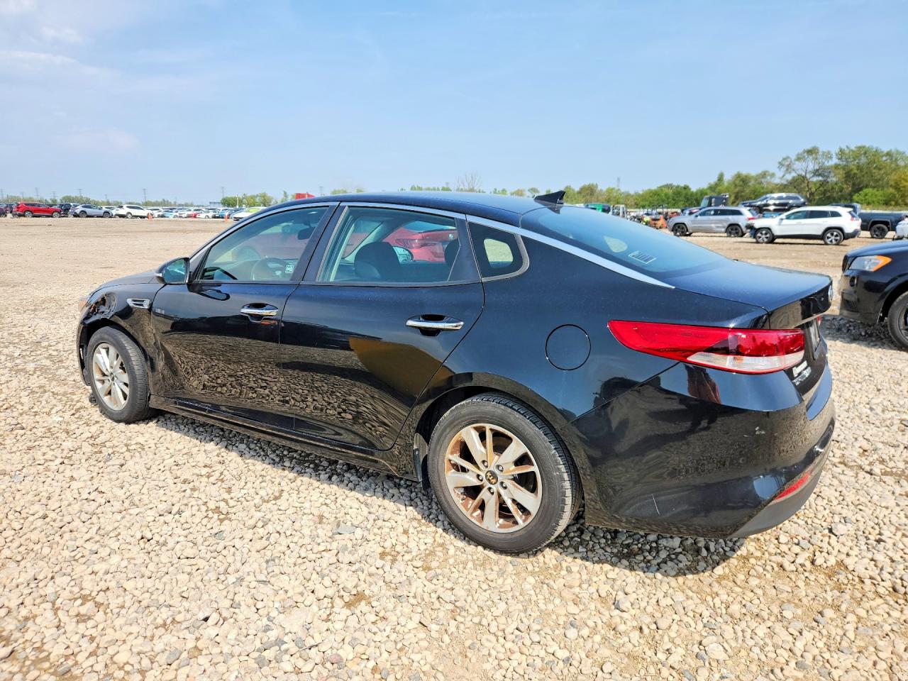 2018 KIA OPTIMA LX — снимка 2