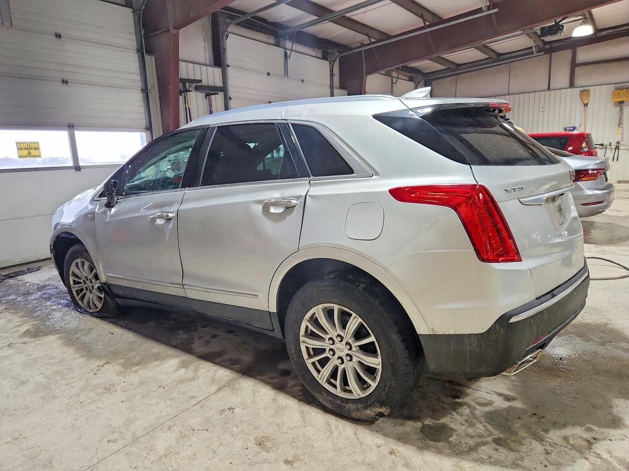 2017 CADILLAC XT5 — снимка 2