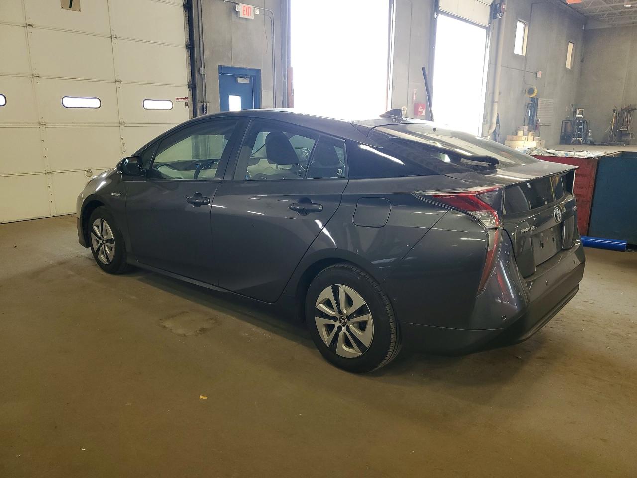 2017 TOYOTA PRIUS TWO — снимка 2