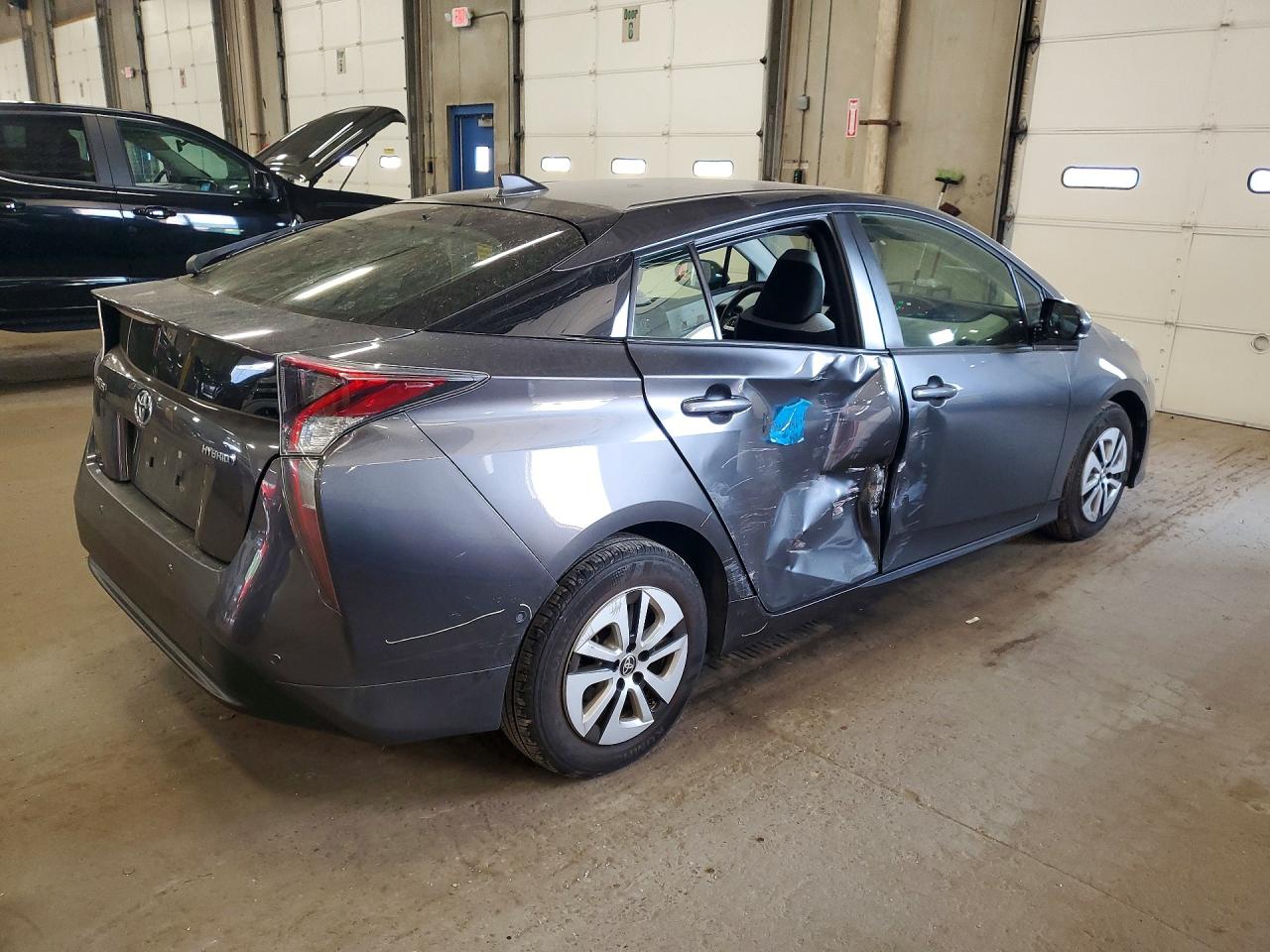 2017 TOYOTA PRIUS TWO — снимка 3