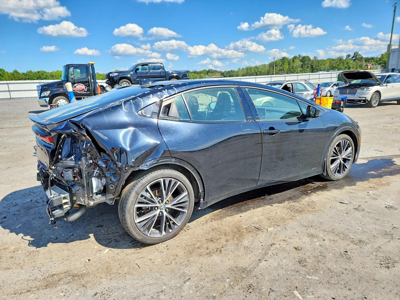 2024 TOYOTA PRIUS XLE — снимка 3