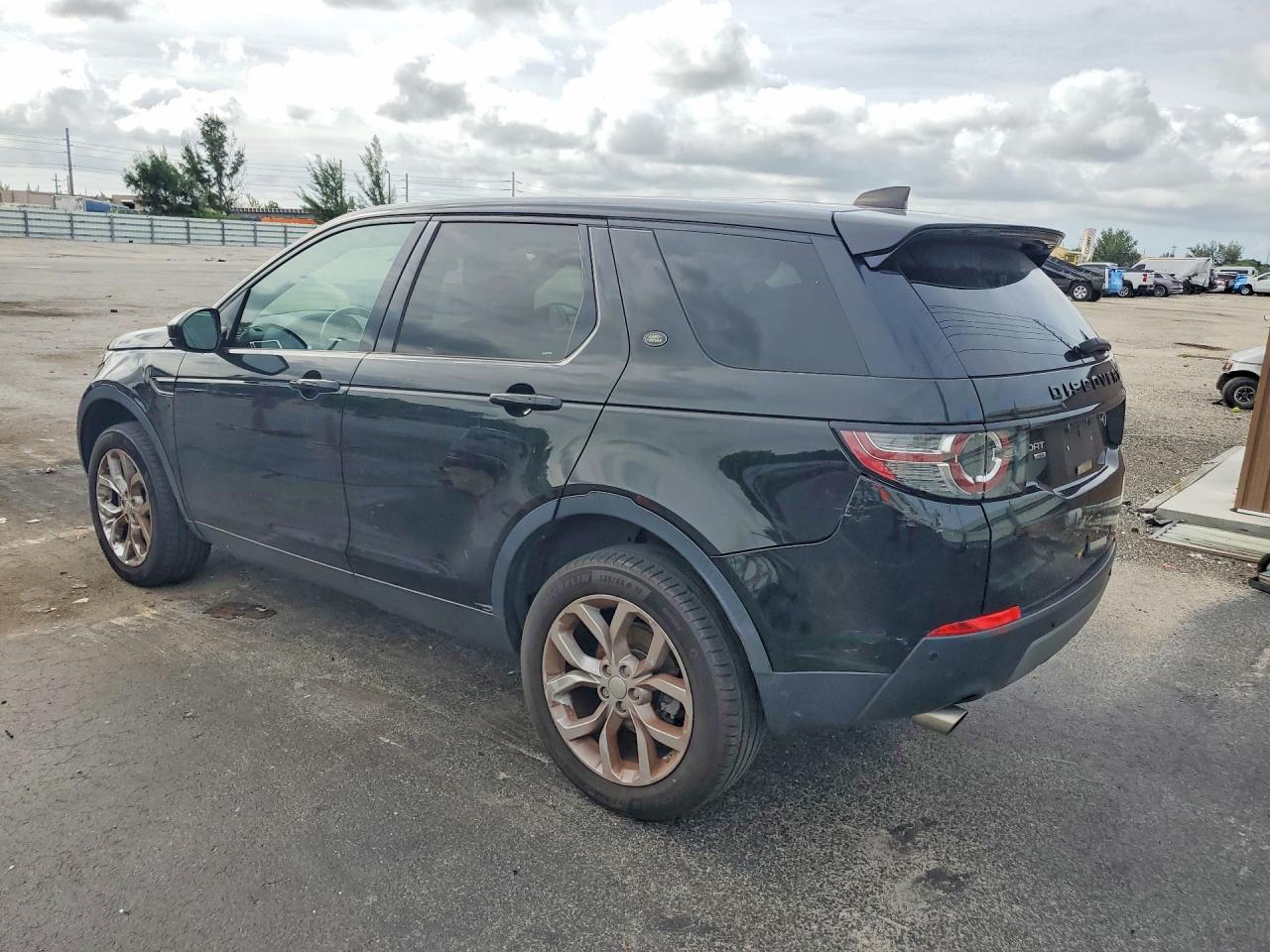 2019 LAND ROVER DISCOVERY SPORT HSE — снимка 2