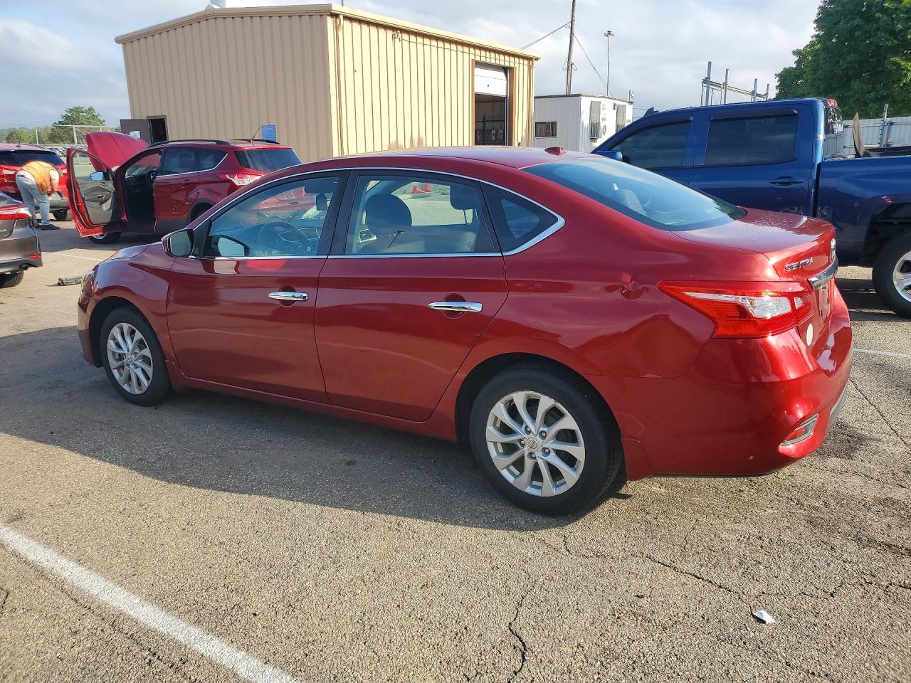 2019 NISSAN SENTRA SV — снимка 2