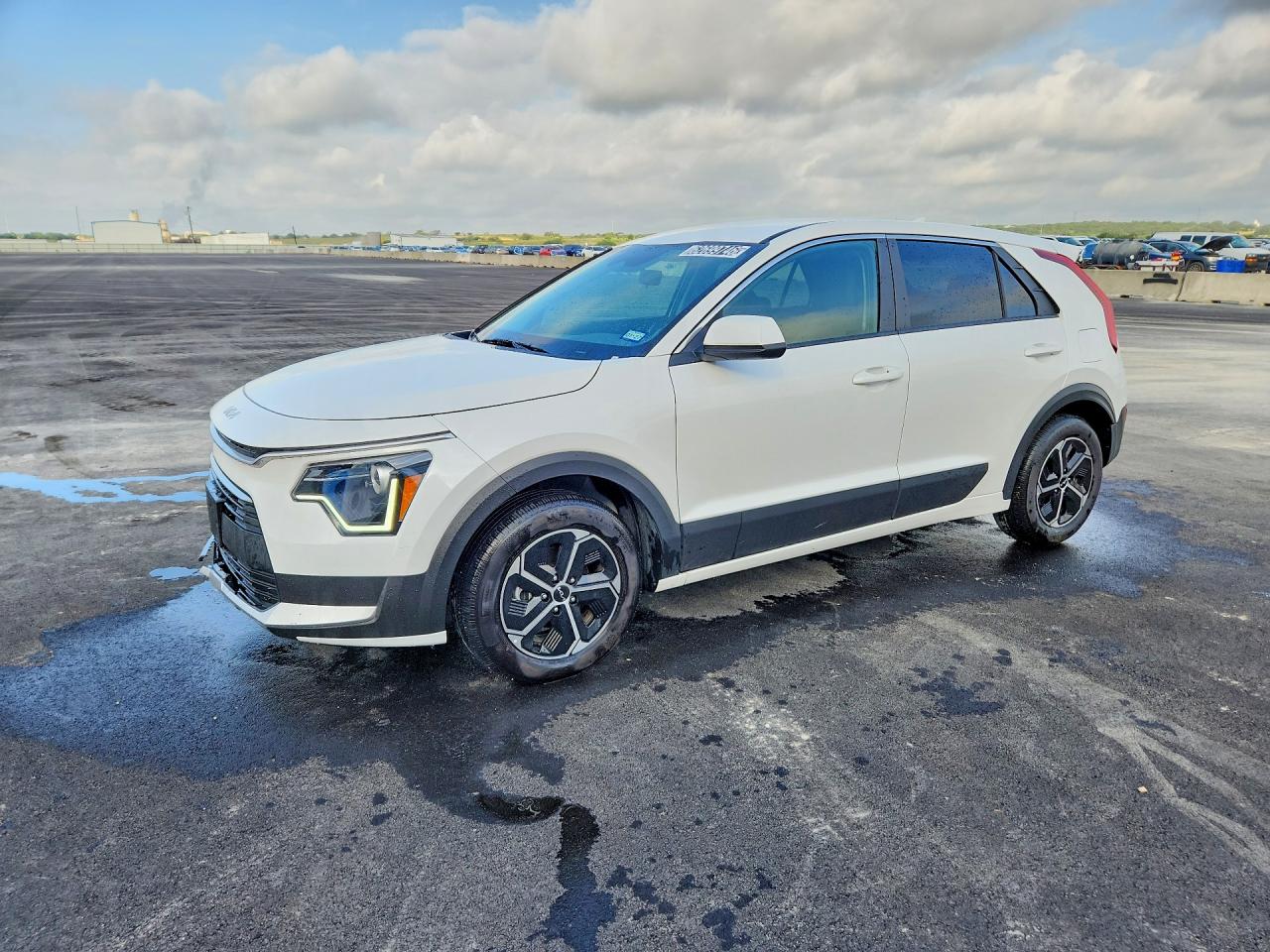 2026 KIA NIRO LX