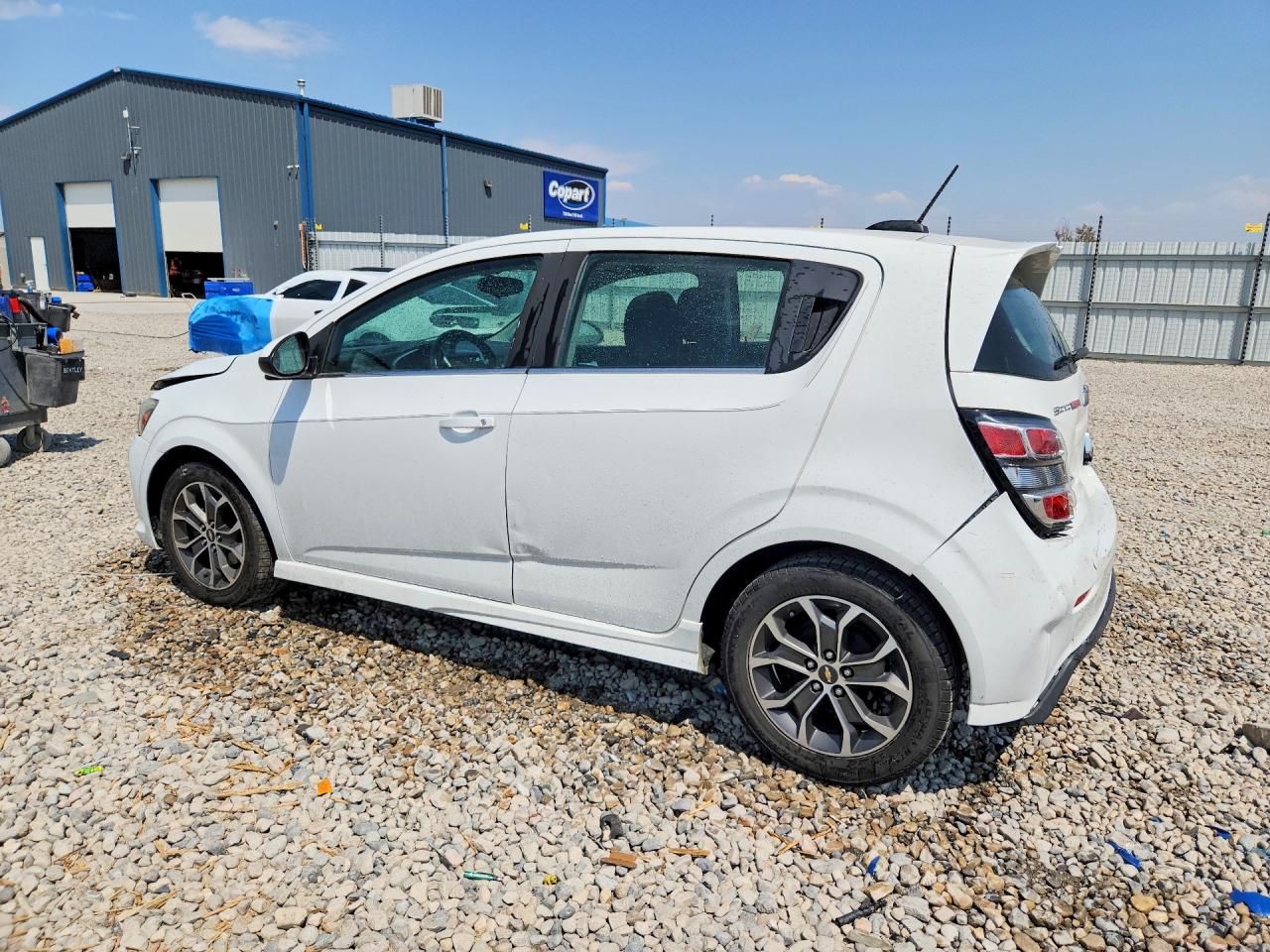 2017 CHEVROLET SONIC LT — снимка 2