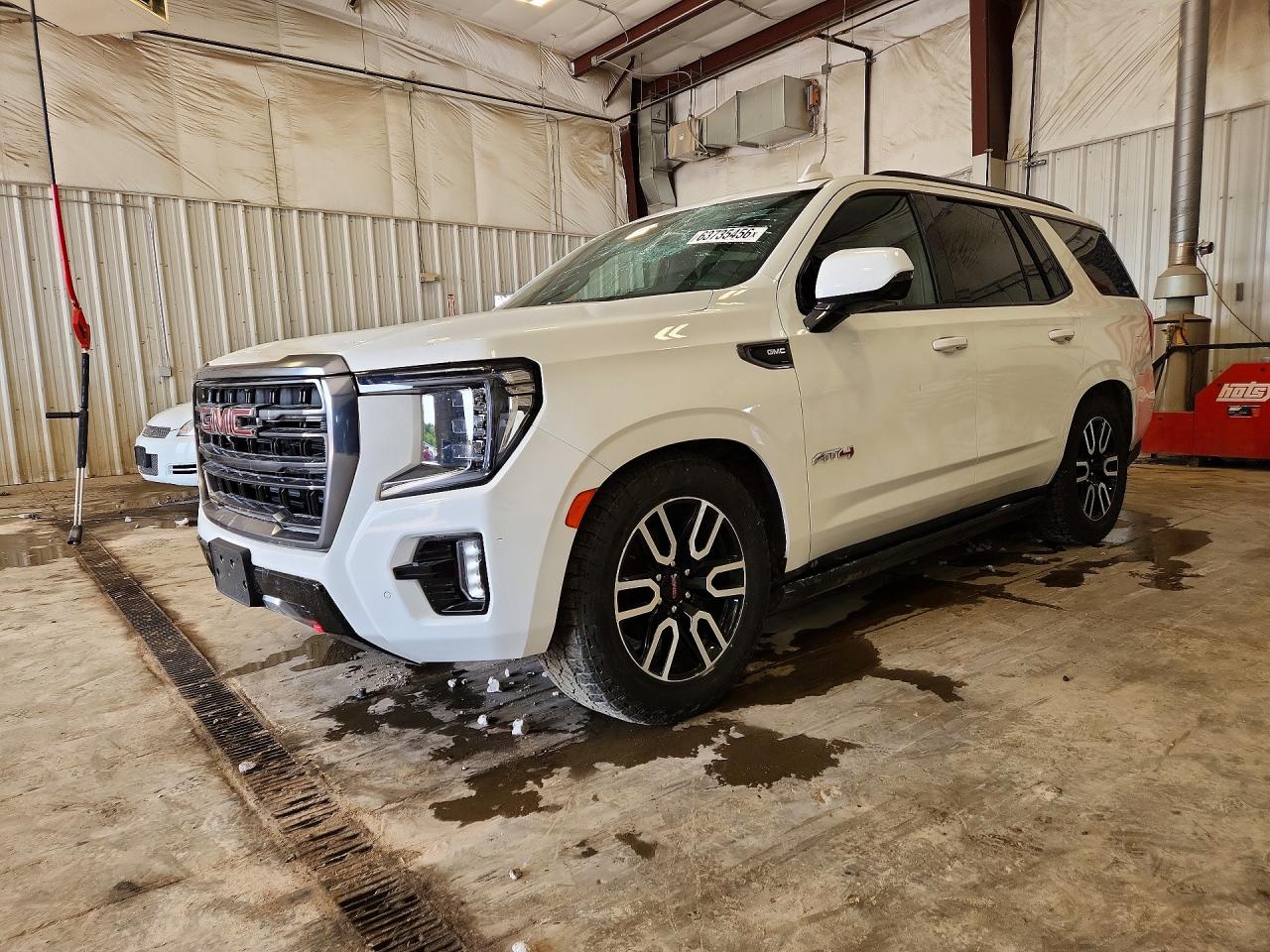 2021 GMC YUKON AT4
