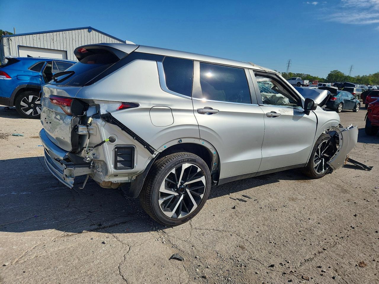 2024 MITSUBISHI OUTLANDER SE — снимка 3