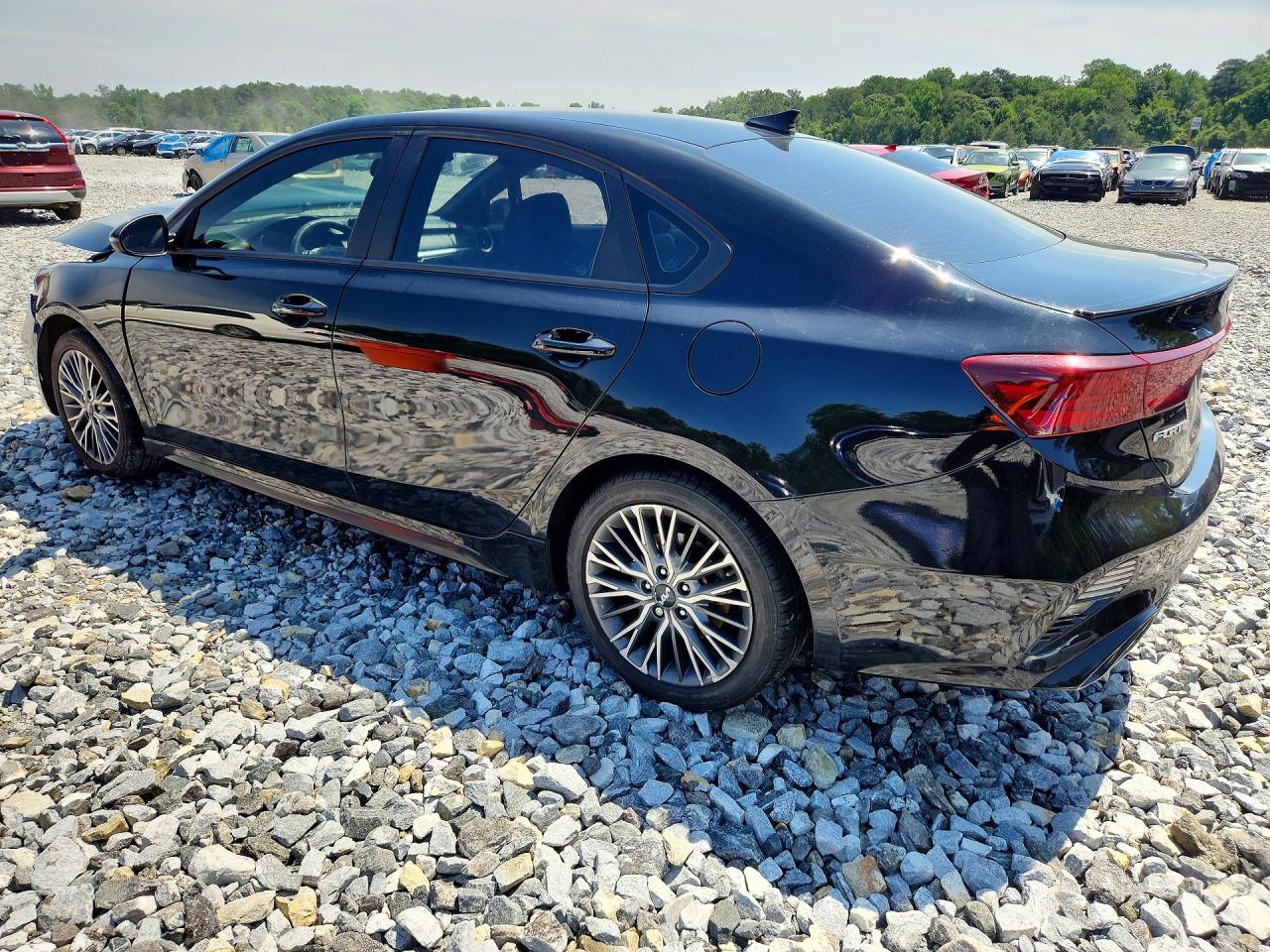2024 KIA FORTE GT LINE — снимка 2