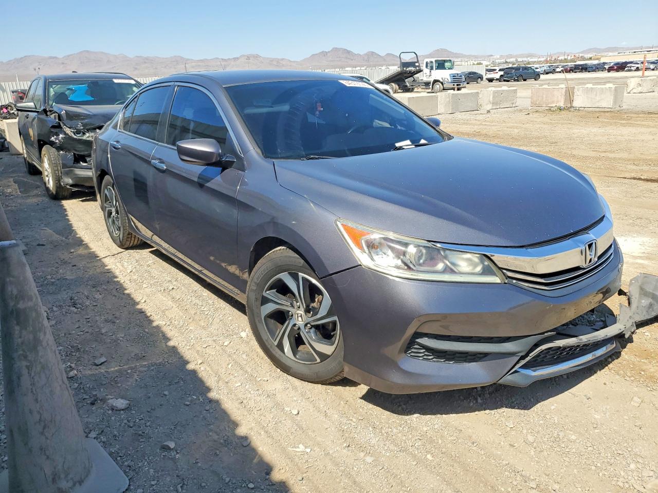 2017 HONDA ACCORD LX — снимка 4