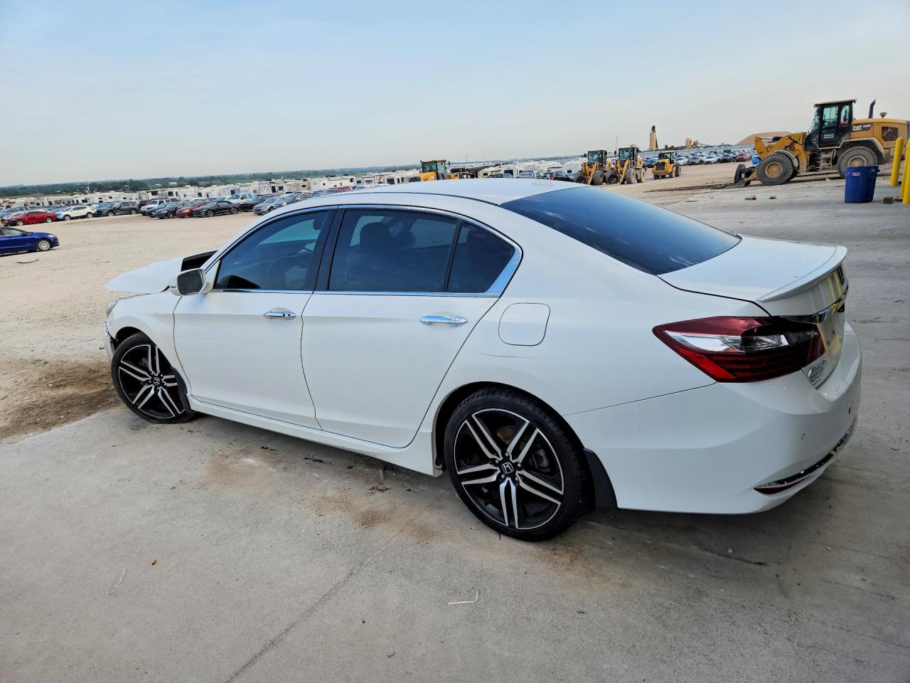 2016 HONDA ACCORD TOURING — снимка 2
