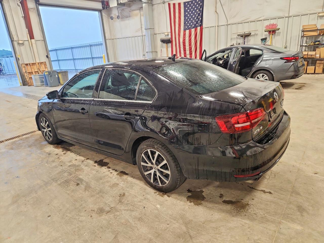 2017 VOLKSWAGEN JETTA SE — снимка 2
