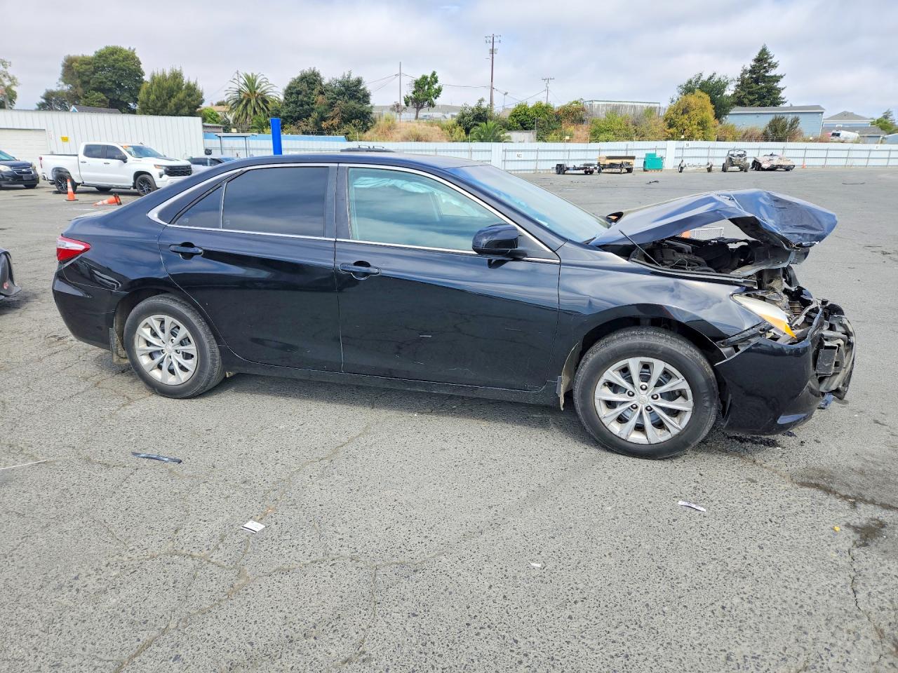2017 TOYOTA CAMRY LE — снимка 4
