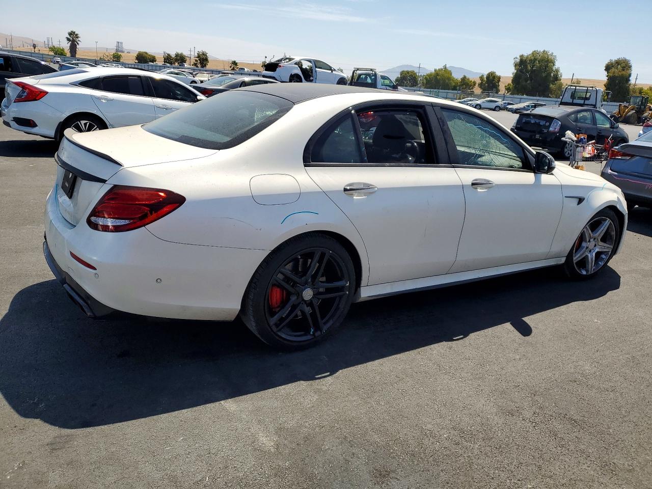 2020 MERCEDES-BENZ E 63 AMG-S 4MATIC — снимка 3