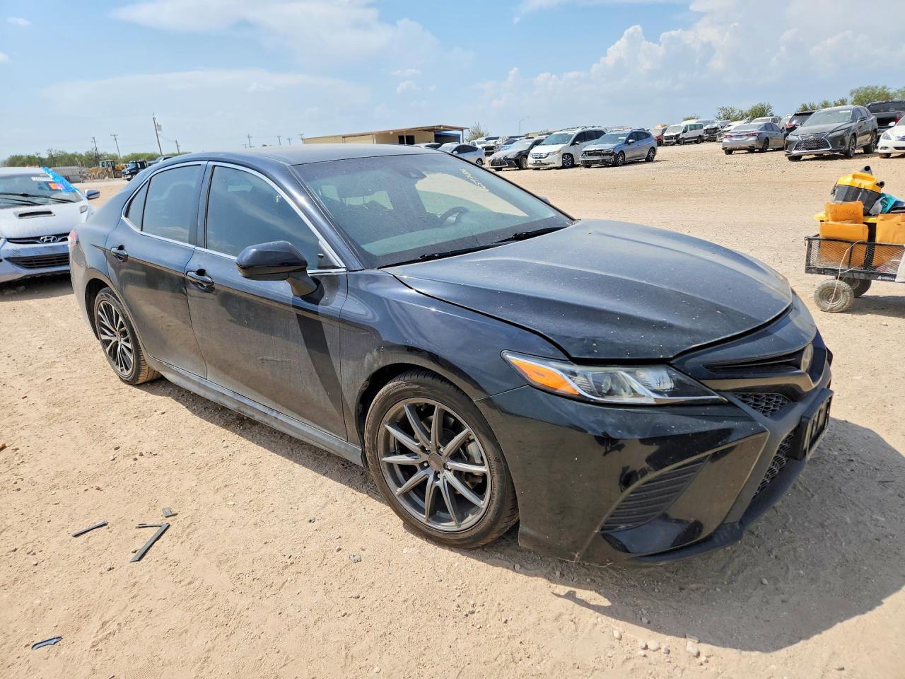 2020 TOYOTA CAMRY SE — снимка 4