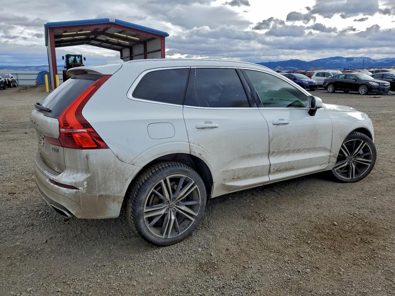 2019 VOLVO XC60 T8 R-DESIGN — снимка 3