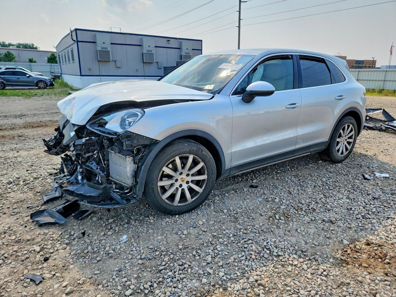 2019 PORSCHE CAYENNE
