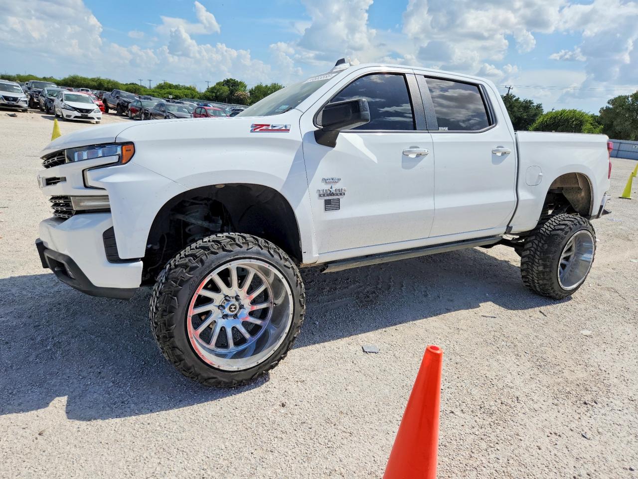 2020 CHEVROLET SILVERADO K1500 RST