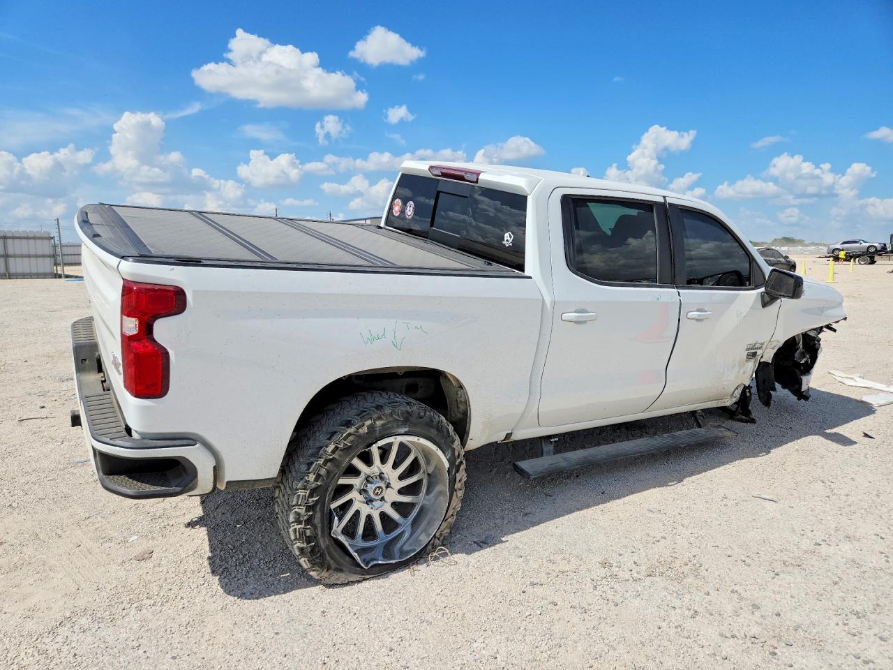 2020 CHEVROLET SILVERADO K1500 RST — снимка 3