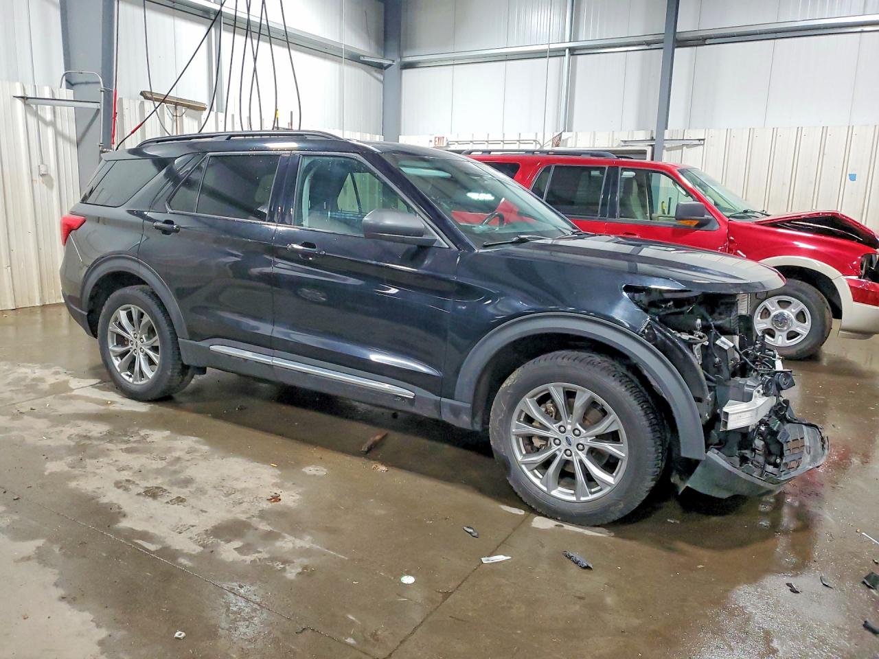 2021 FORD EXPLORER XLT — снимка 4