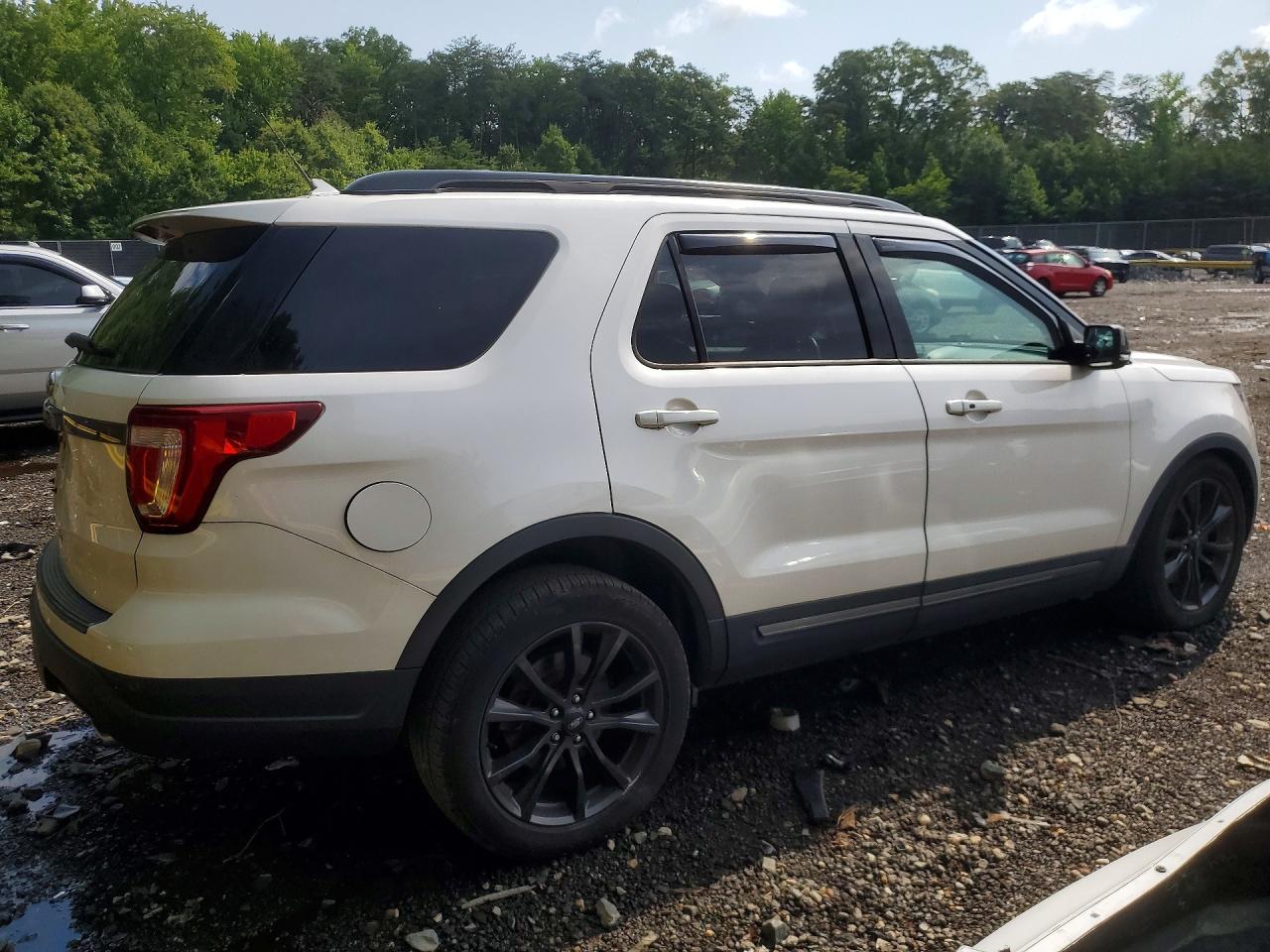 2019 FORD EXPLORER XLT — снимка 3